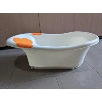 Plastic Bath Tub